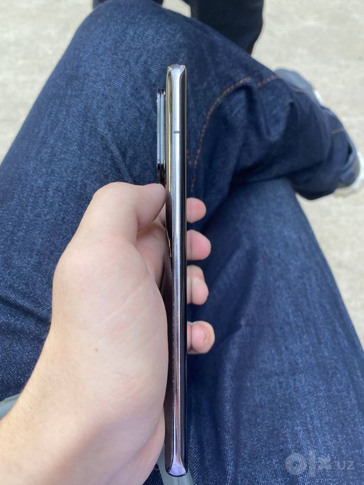 Xiaomi 11 ultra.