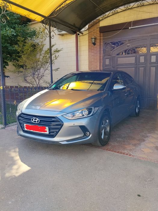 Hyundai Elantra GLS