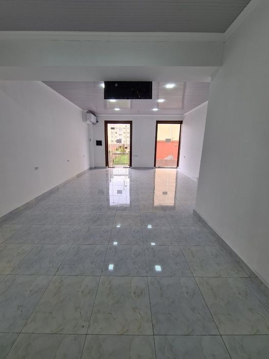 Дукон сотилади 47 м.кв Икар