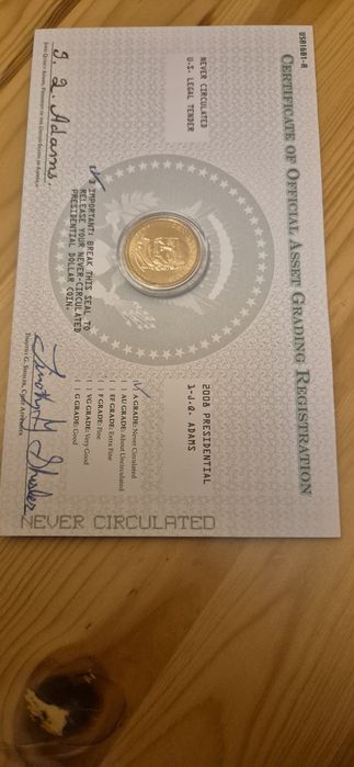 Vând moneda de colecție.