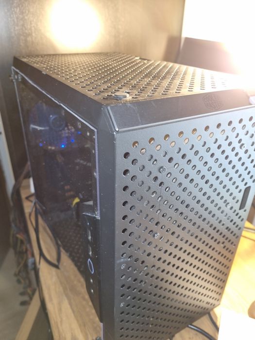 Pc gaming i5-7500 ,gtx 960 2 g /ssd 120 gb