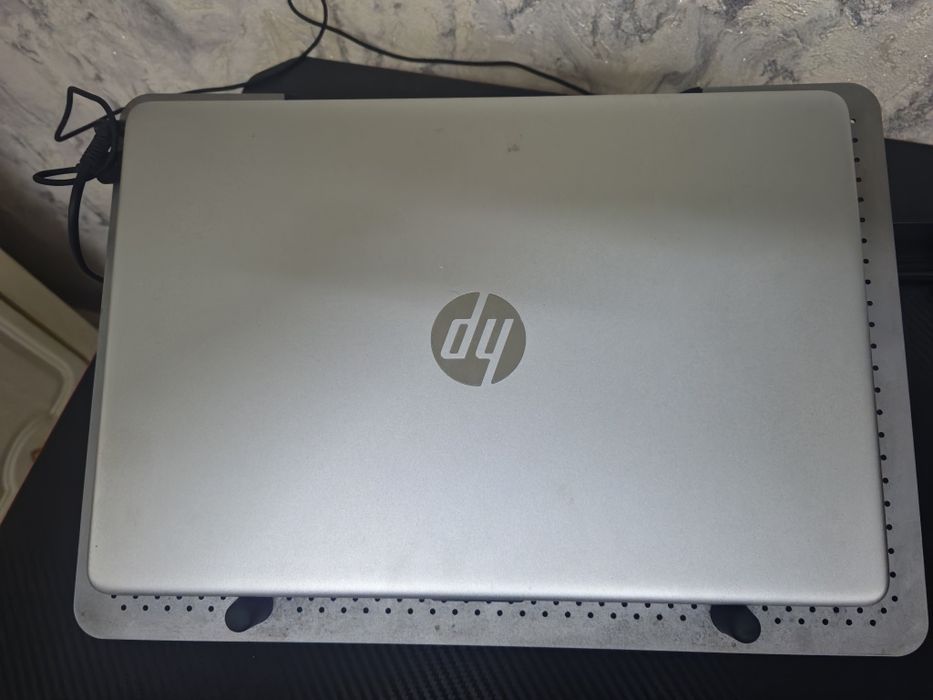 Продам ноутбук hp