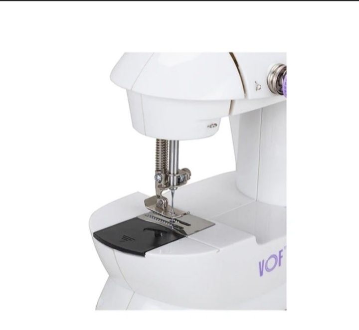 Mini sewing machine
