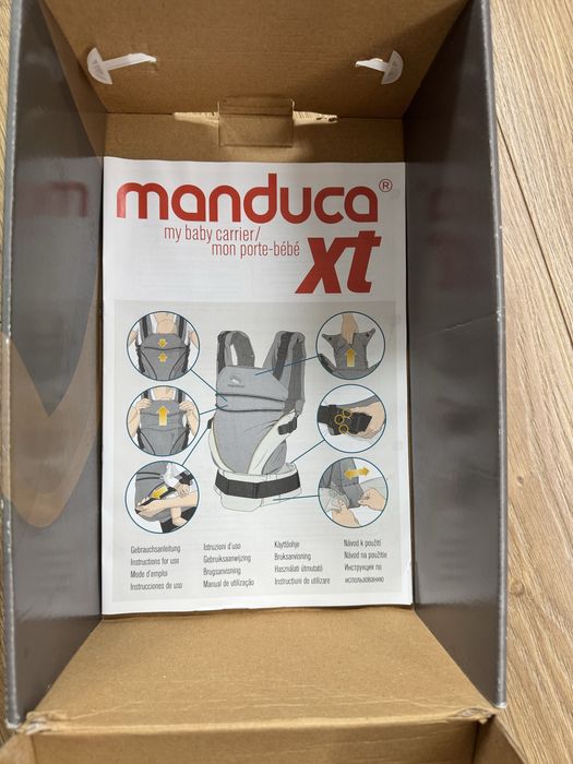 Manduca xt gri cu bej si accente cyan