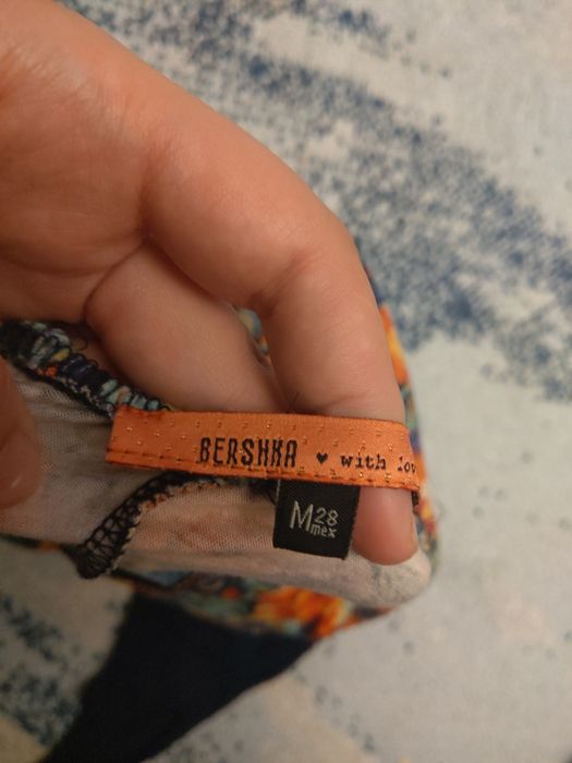 Top fără bretele Bershka