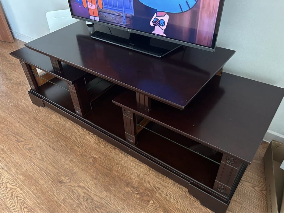 Продам журнальный стол.