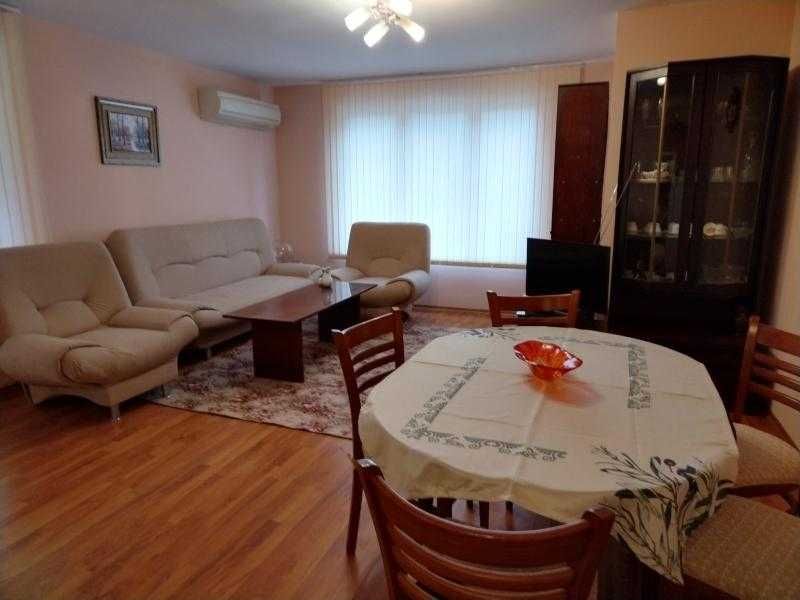 Дава се под наем Тристаен апартамент в Бургас, Възраждане - 100 кв.м за 510 € - Снимка #6