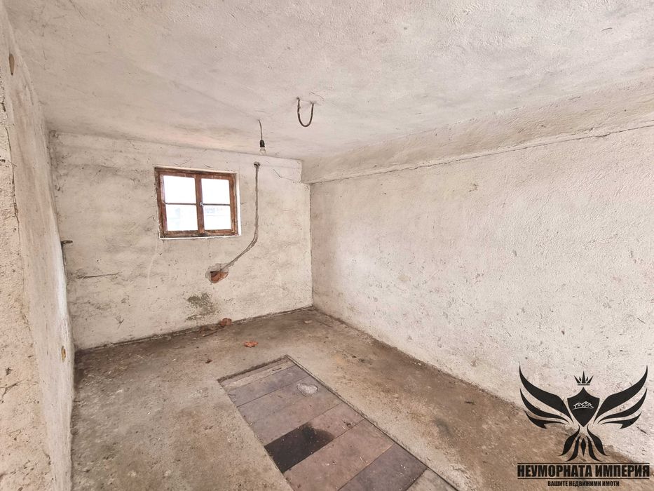 Дава се под наем Гараж / Паркомясто в Асеновград - 17 кв.м за 65 € - Снимка #3