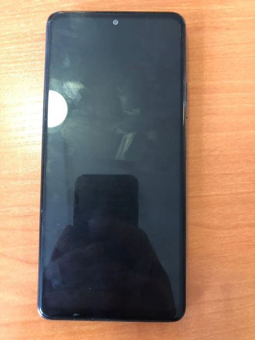 Продам обменя редми нот 10 про