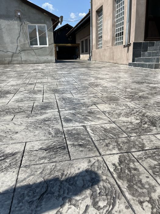 Beton amprentat si vertical