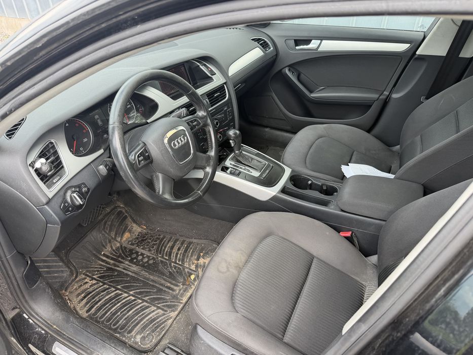 Audi A4 b8 2.0tdi 143к.с на ЧАСТИ, Ауди