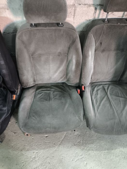 Продам сиденье пару Ниссан примера