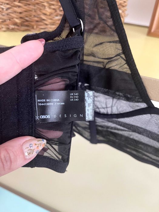 стилно бюстие Asos става за 36A/36B