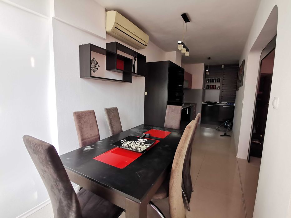 Двустаен под наем ж.к. Иван Вазов - Център