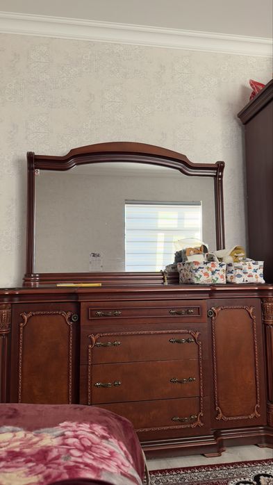 Shfaner i trumo, mebel bez divan