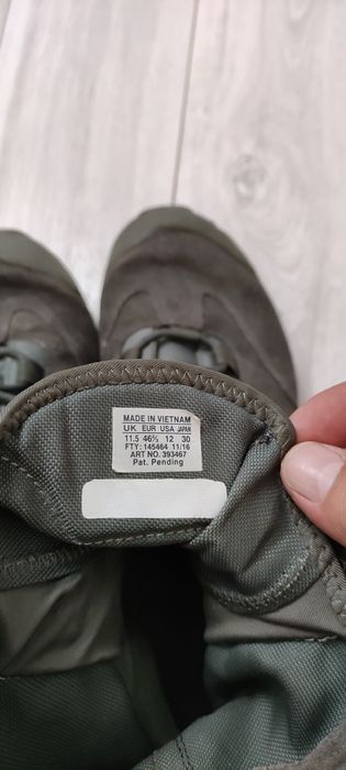 Vând bocanci Salomon Jungle Ultra mărimea 44