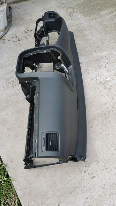 Plansa bord Vw Golf 5