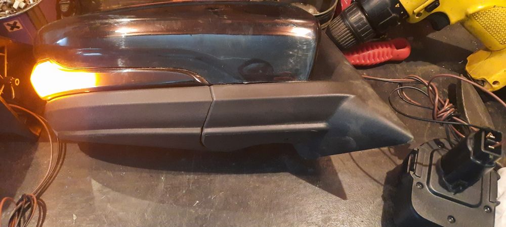 Зеркала автомобильные, с повторителем