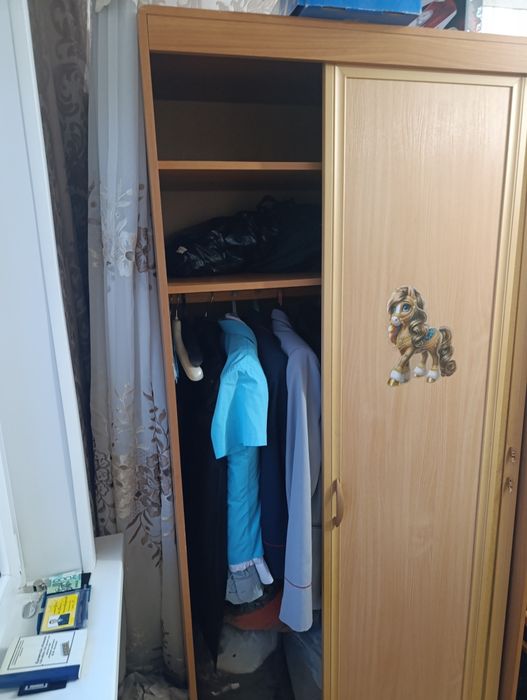 Продам шкаф раздвижной