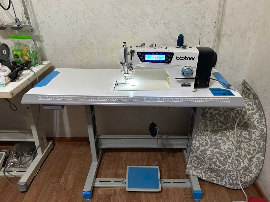 Швейная машинка автомат