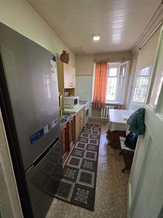 Срочно Максим горький 2/2/2