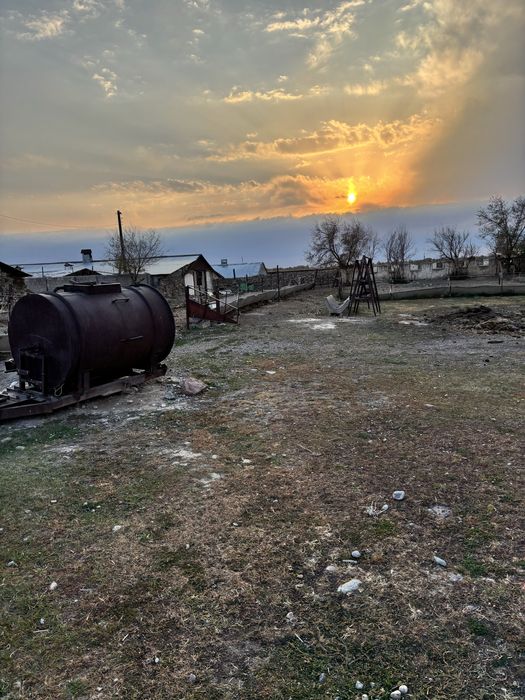 Баз, Фазенда ауыл ішінде
