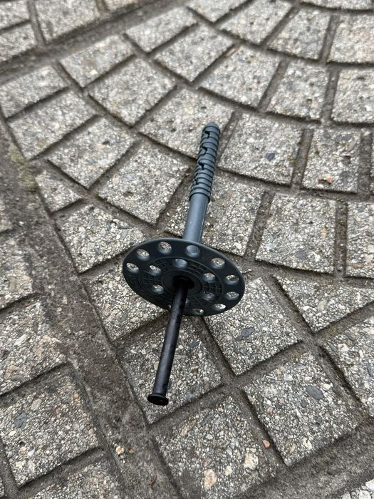 Дюбели за външна изолация!