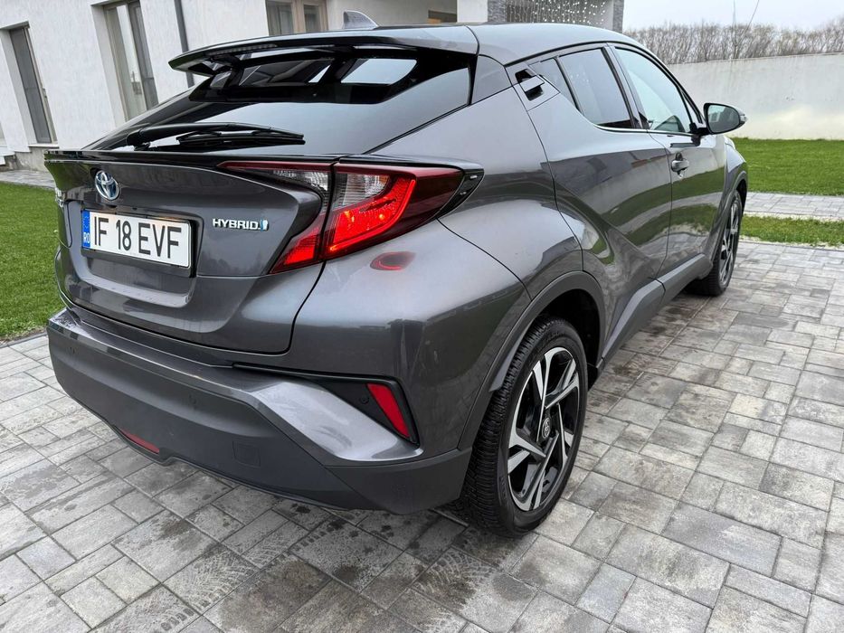 Toyota C-HR Hybrid 1.8 Trend 2022 99.000 km LED Istoric Garantie