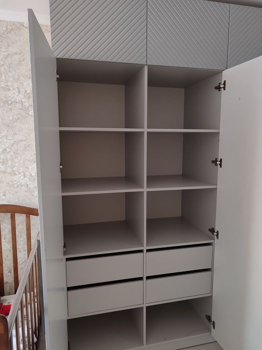 Продам шкаф четырёхдверный