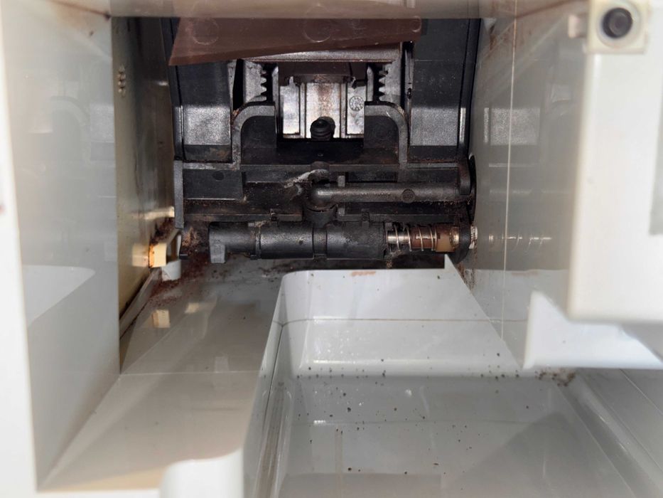 Jura ena 5 Кафеавтомат за дома и офиса.