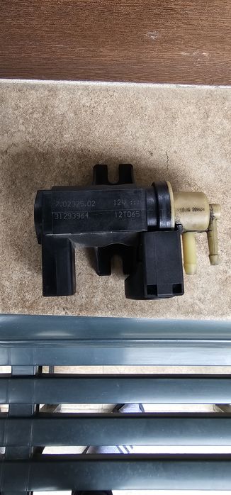 Tubulatura admisie volvo xc60 2.4 + electrovalva turbo