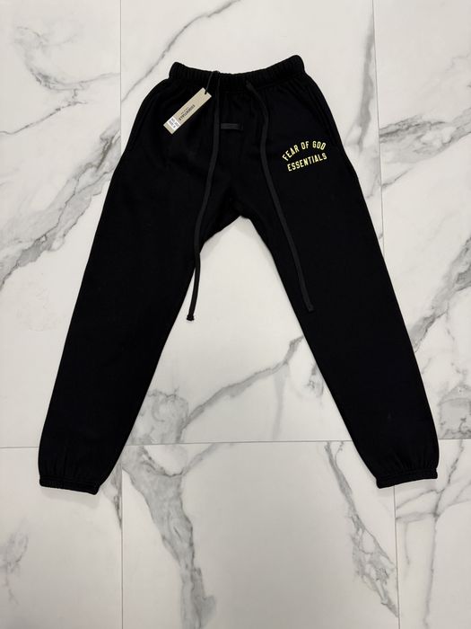 Trening Essentials negru