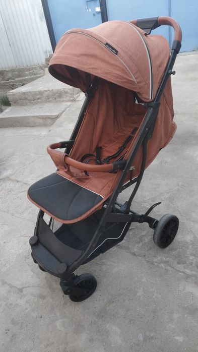 Продам коляску детскую