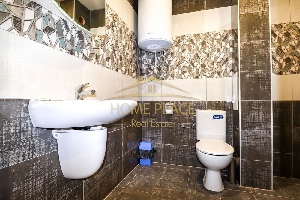 Дава се под наем Двустаен апартамент в Варна, Колхозен пазар - 67 кв.м за 586.5 € - Снимка #10