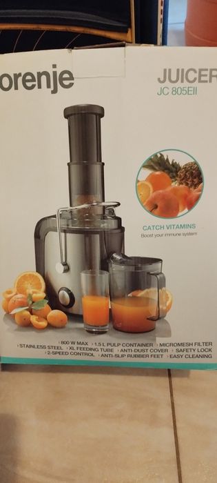 De vânzare storcător de fructe și legume