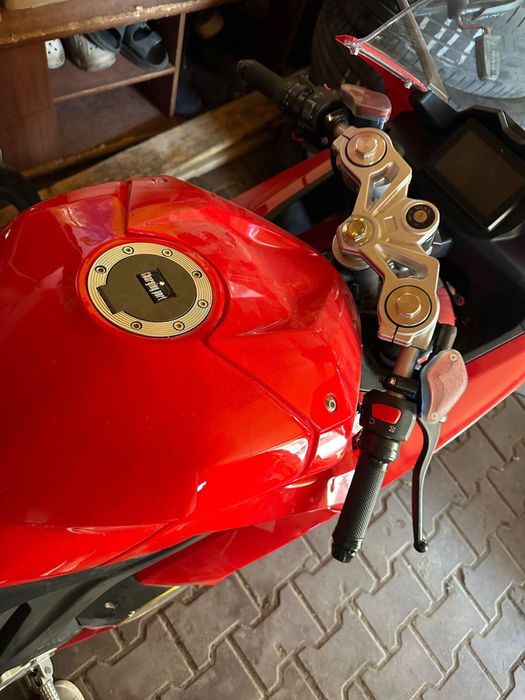 Мотоцикл под дукати электробайк