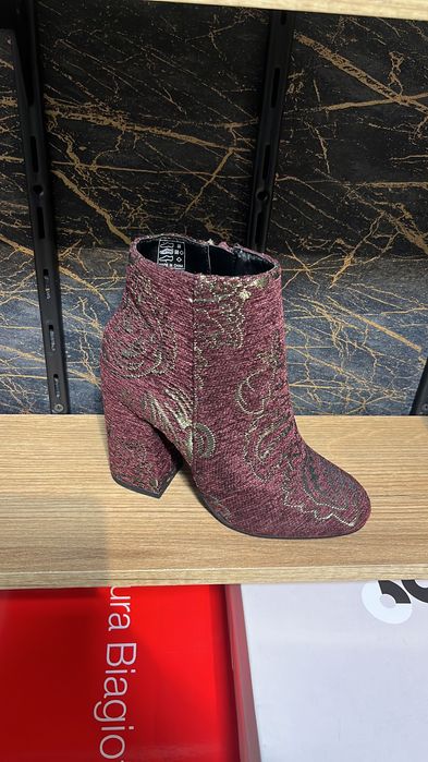 Încălțăminte damă en-gros