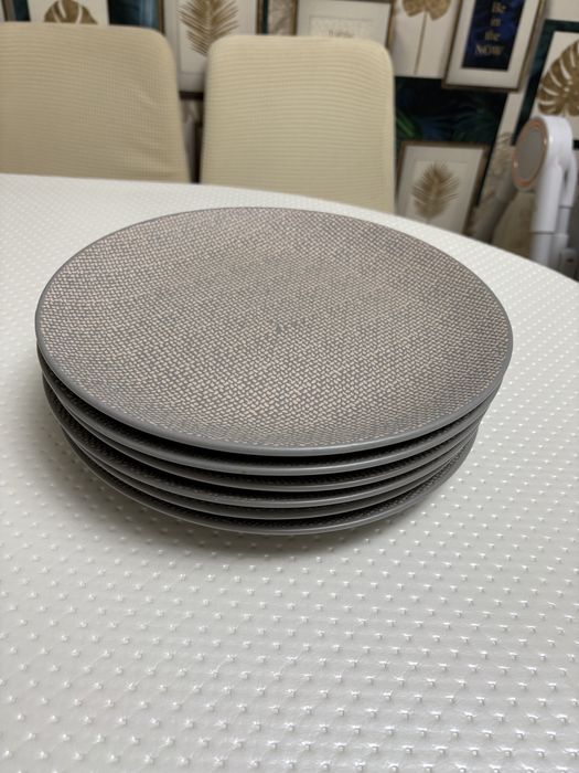 Продам тарелки Викалина