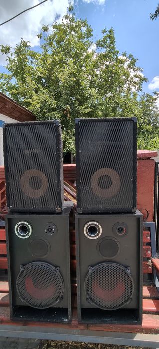Boxe și amplificatoare