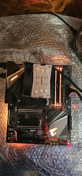 Sursa Corsair CMPSU-650TX 650W, ATX2.2 52A LA 200 RON Oradea • OLX.ro
