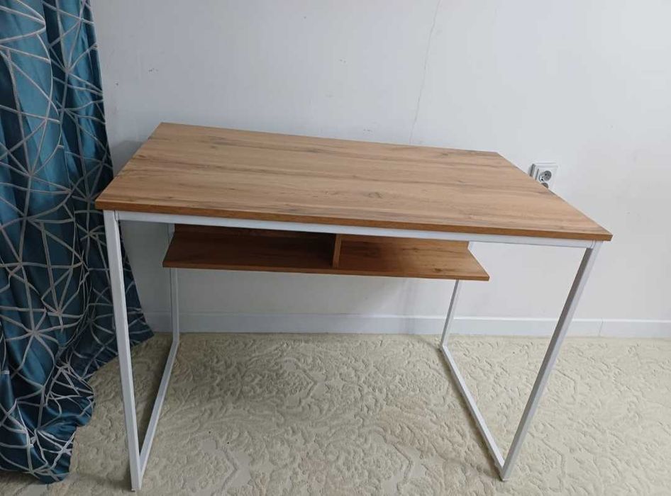 СТОЛ 100x70x75  из масивного дерева