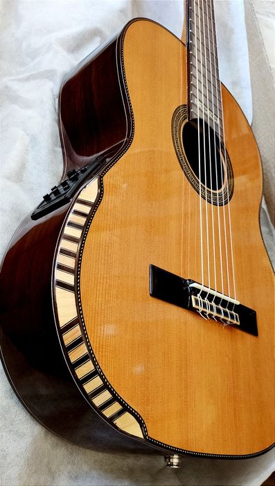 Классическая гитара Ibanez