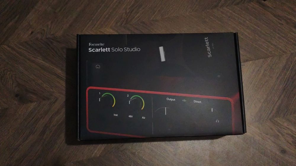 Focusrite Scarlett Solo Studio Pack 4th Gen