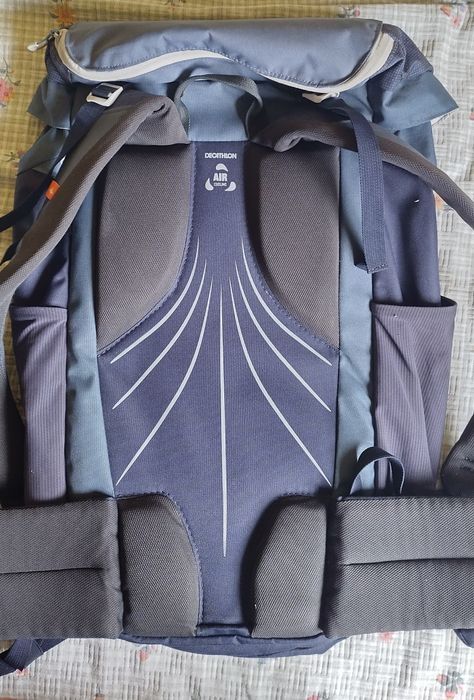 Туристическа раница Куечуа/Quechua MH100 40 л.