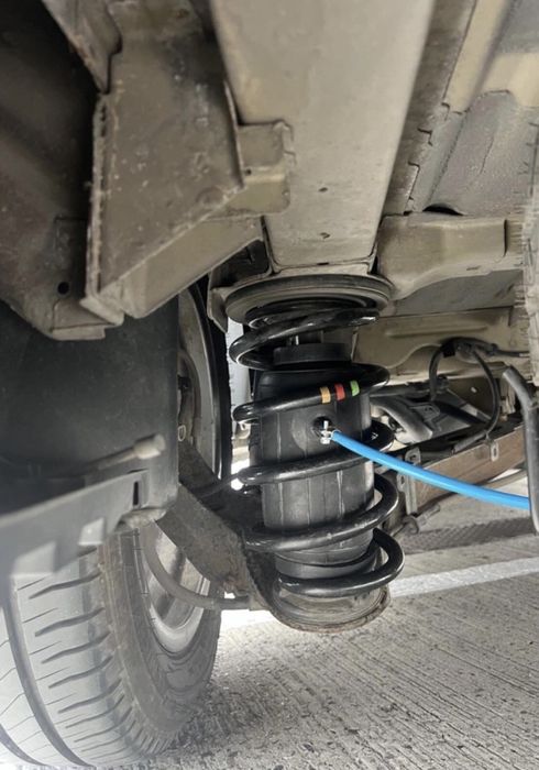 Въздушните възглавници в пружините Suzuki Grand Vitara Swift SX4 Vitara Jimny Ignis