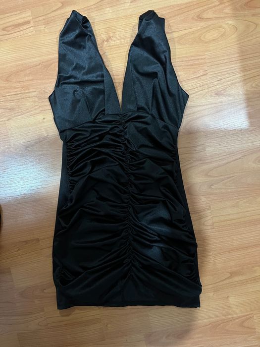 Сатенена дамска рокля