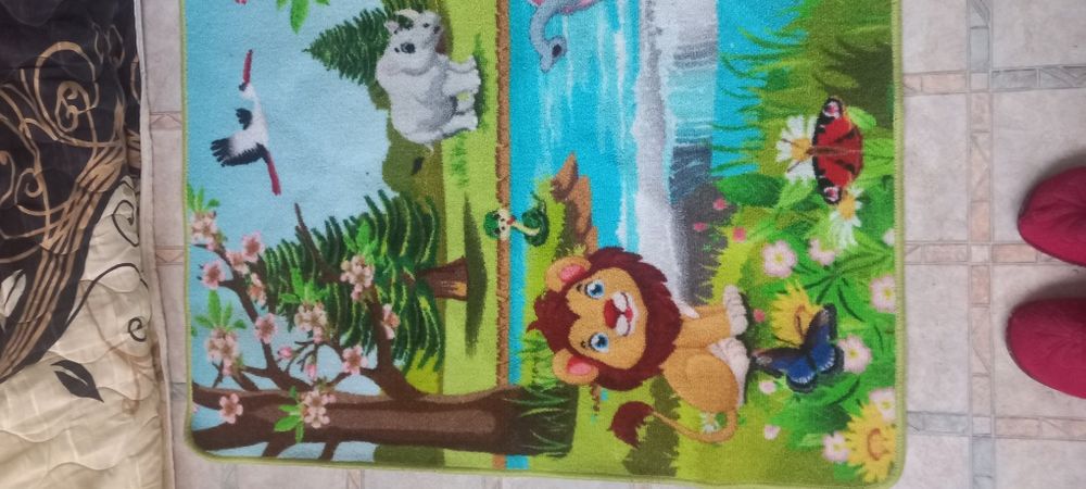 Детски килим за дете/бебе