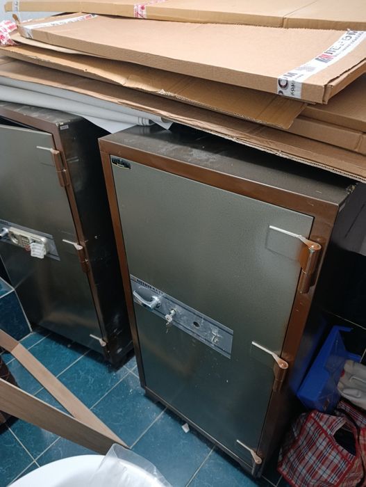 Огнеупорный сейф