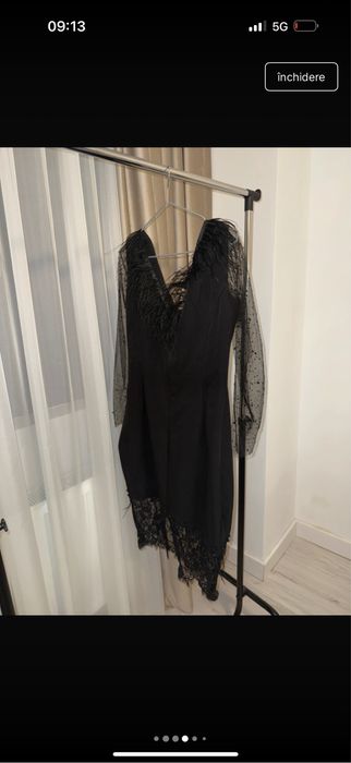 Rochie cu dantela
