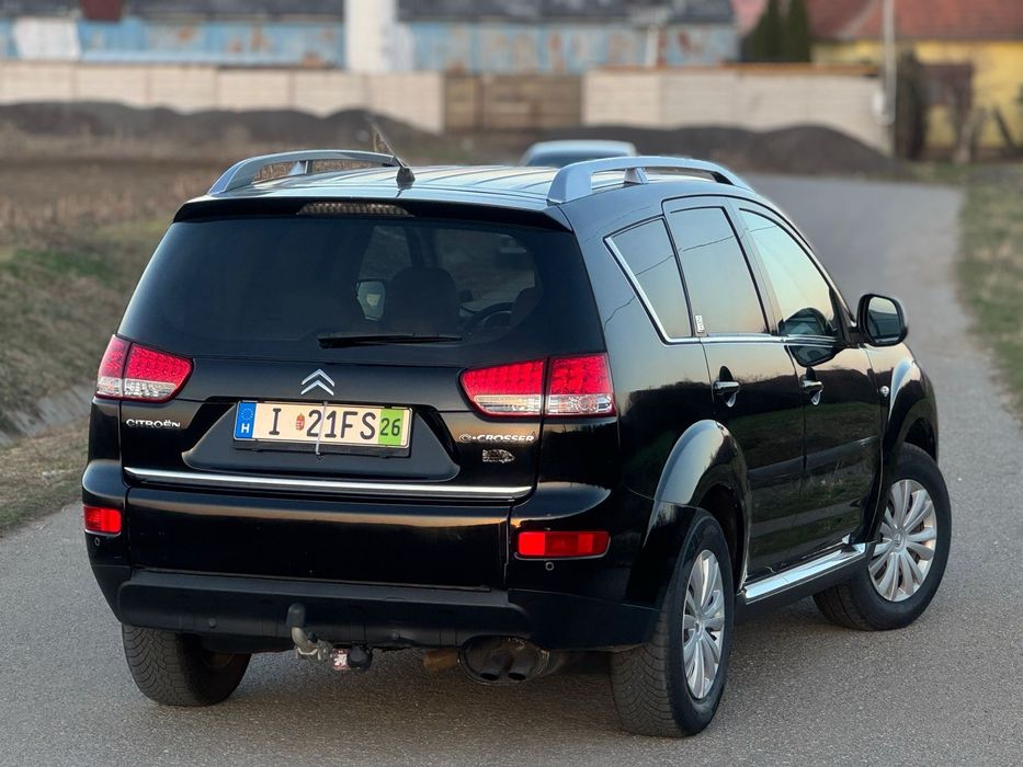Citroen C-Crosser  2008  229.000km  recent adusa